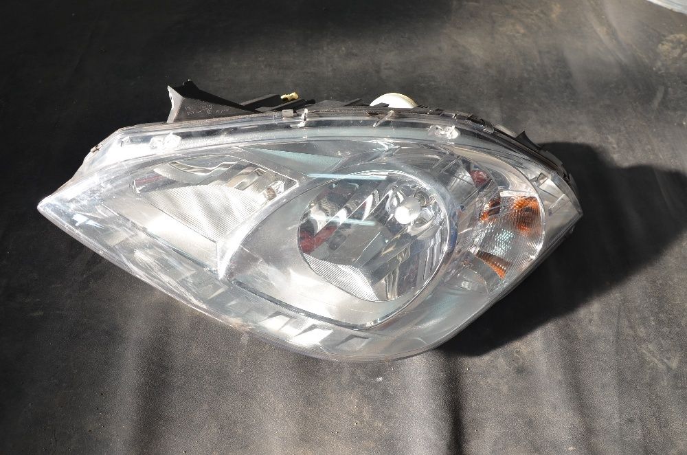Lampa Lewa Mercedes A 169 820 lift 08-12 Adax Koźle