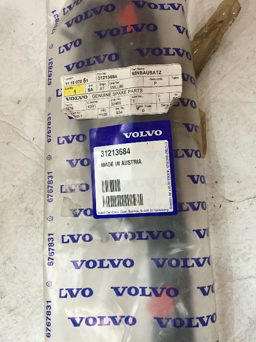 Zestaw montażowy zderzaka tył R Design VolVo XC60 09- ADAX Koźle