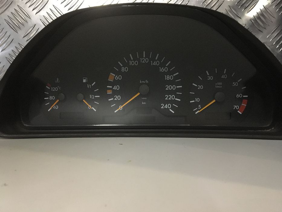 Licznik Zegar Mercedes W210 ADAX Koźle