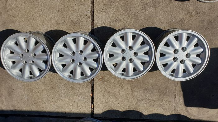 Felgi Koźle Opel Omega REKORD SENSTOR Org. 4szt 7Jx15 5×110 ET33 Adax