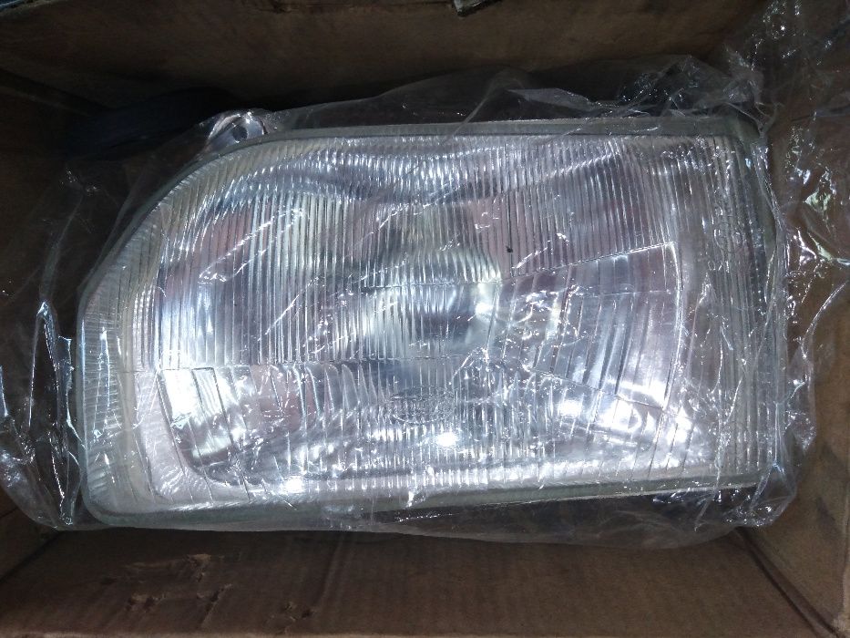 Nowa Lampa Lewa Przód FORD Escort Orion ADAX Koźle