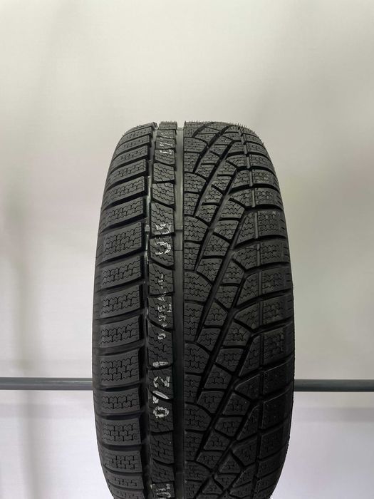 Opona Koźle Zima Pirellli SottoZero Winter 210 AO 225/55R16 Adax