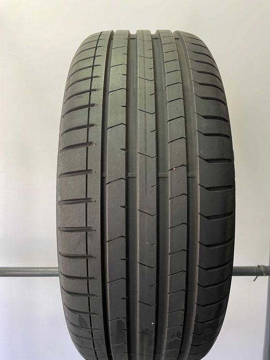 Opona Letnia Pirelli P Zero * RSC 225/40R19 Adax Koźle