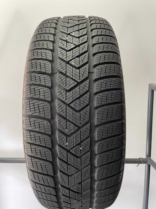 Opona Zima Pirelli Scorpion Winter 235/55R18 Adax Koźle